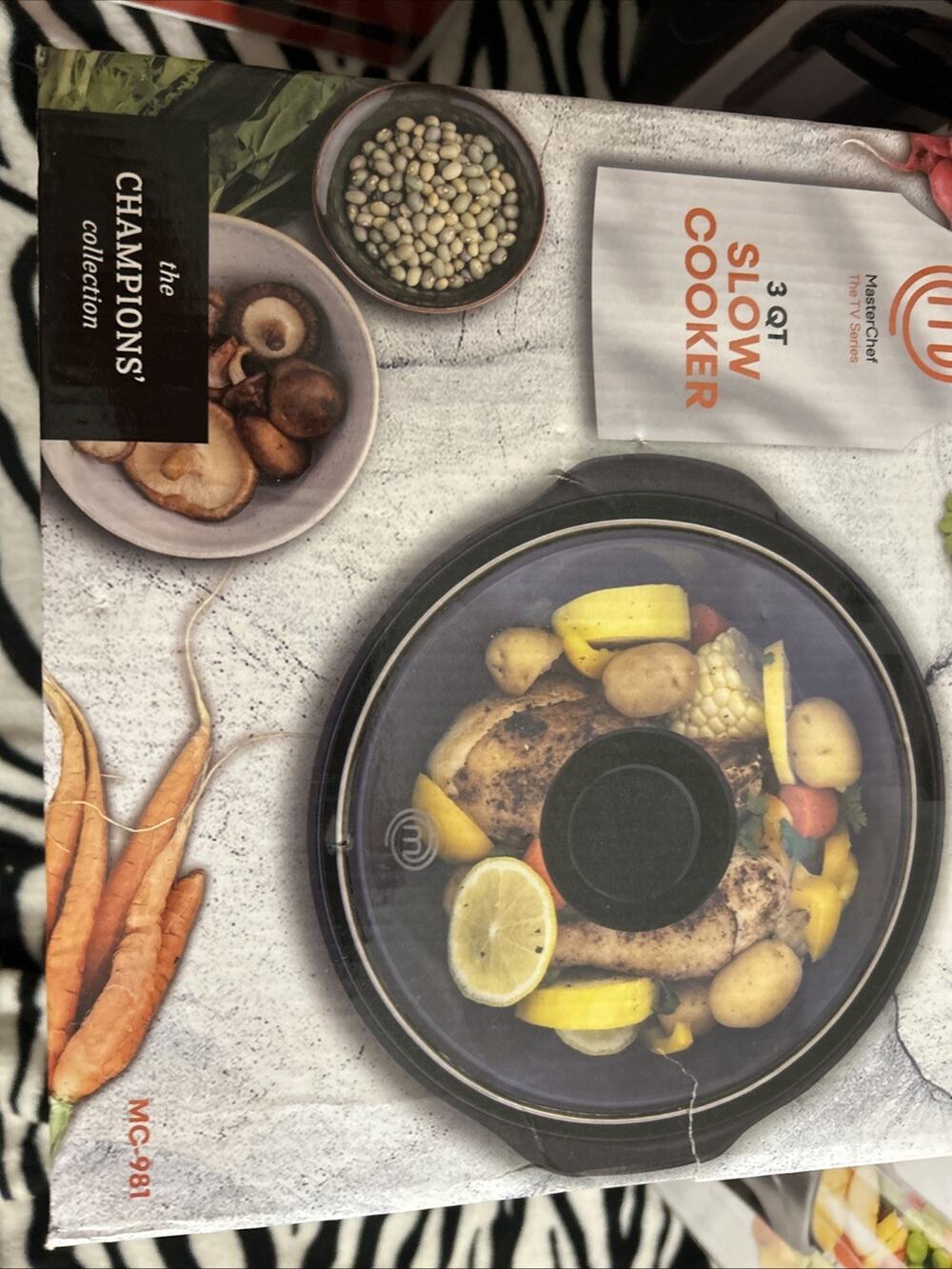 Master Chef 3 Qt Slow Cooker MC-981 NEW Box Damaged